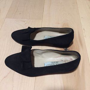 Vintage 80s Laura Ashley ballet flats in black suede